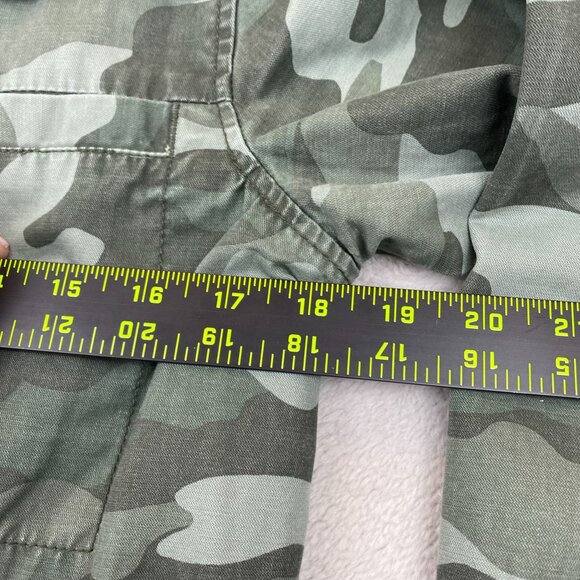 Old Navy Womens Camouflage Utility Jacket Medium Green Classic Elastic Waist - Picture 6 of 7